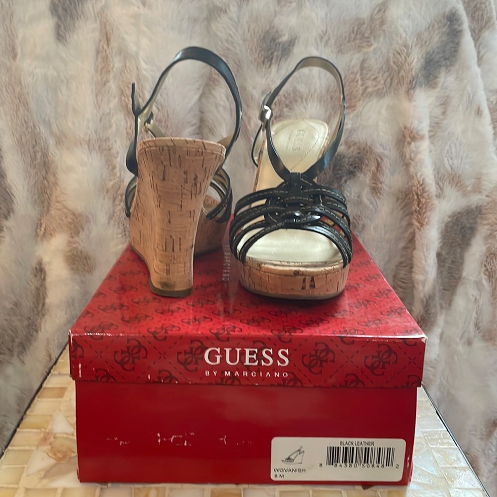 Guess WGVanish Women’s Black Leather wedges